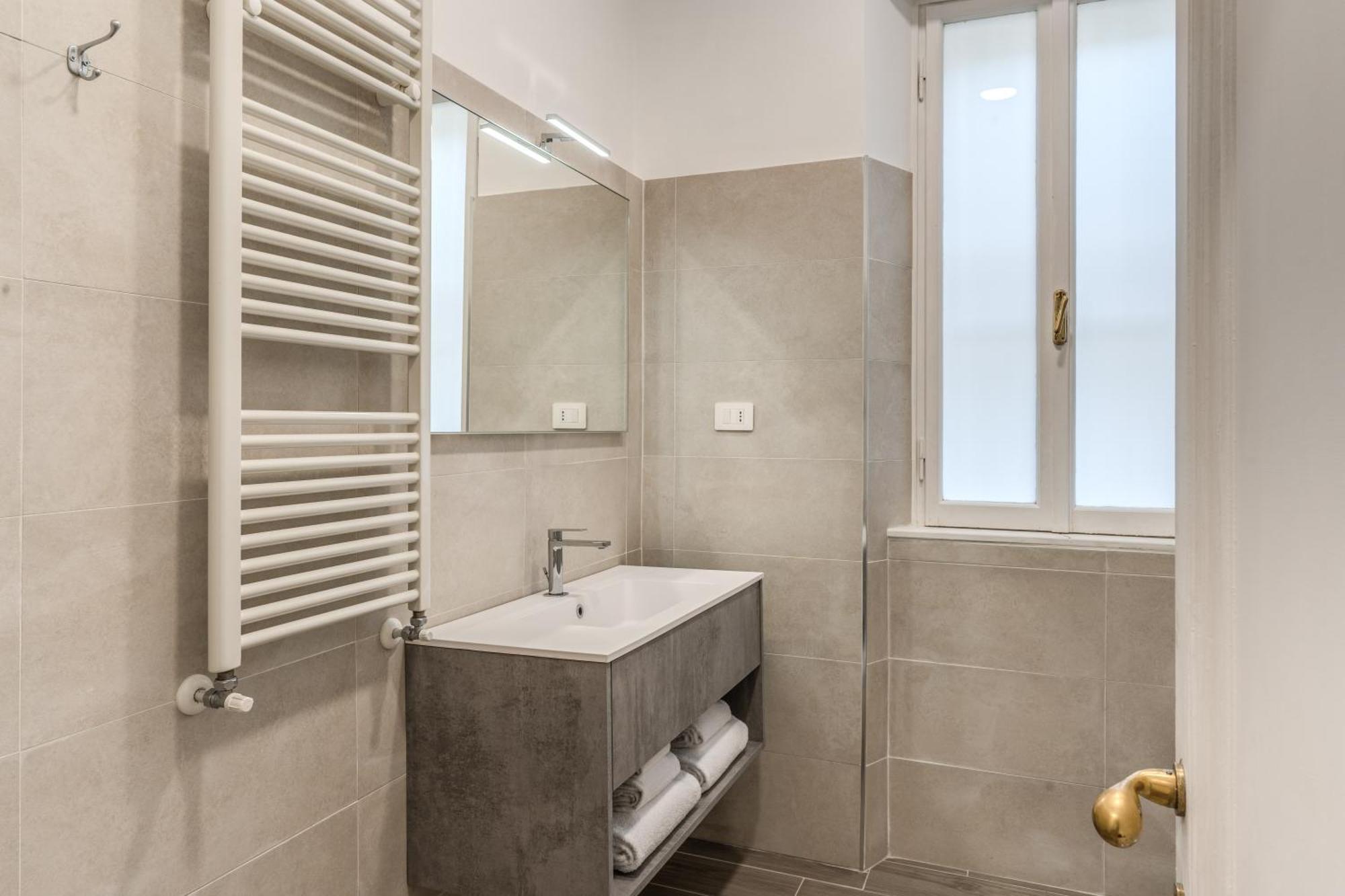 Frattina Grand - Vacanze Romane Apartamento *